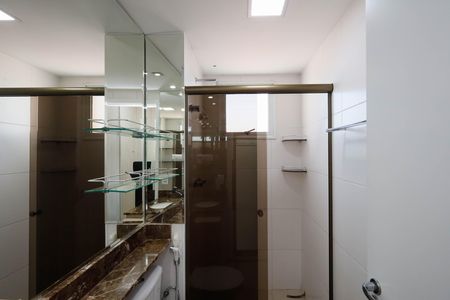 Apartamento para alugar com 80m², 3 quartos e 2 vagasBanheiro da Suíte 1