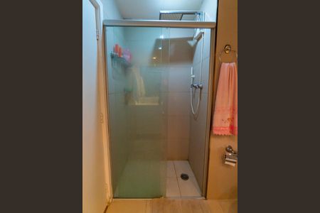 Apartamento à venda com 112m², 3 quartos e 1 vaga Apartamento à venda com 112m², 3 quartos e 1 vagaBanheiro Social