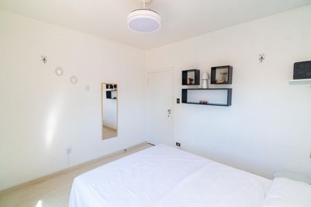 Apartamento à venda com 112m², 3 quartos e 1 vaga Apartamento à venda com 112m², 3 quartos e 1 vagaQuarto 2