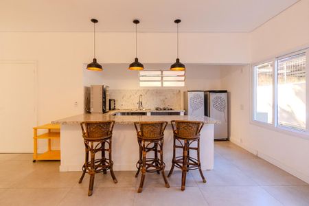 Apartamento para alugar com 60m², 2 quartos e 1 vaga Apartamento para alugar com 60m², 2 quartos e 1 vagaÁrea comum - Salão de festas