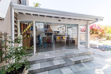 Casa de condomínio para alugar com 350m², 3 quartos e 2 vagas Casa de condomínio para alugar com 350m², 3 quartos e 2 vagasEspaço Gourmet