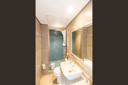 Casa de condomínio para alugar com 350m², 3 quartos e 2 vagas Casa de condomínio para alugar com 350m², 3 quartos e 2 vagasBanheiro