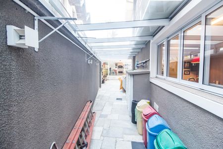 Casa de condomínio para alugar com 350m², 3 quartos e 2 vagas Casa de condomínio para alugar com 350m², 3 quartos e 2 vagasCorredor