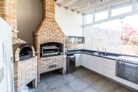 Casa de condomínio para alugar com 350m², 3 quartos e 2 vagas Casa de condomínio para alugar com 350m², 3 quartos e 2 vagasEspaço Gourmet