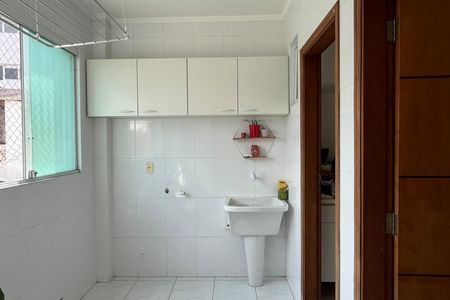Casa para alugar com 287m², 5 quartos e 2 vagas Casa para alugar com 287m², 5 quartos e 2 vagasÁrea de Serviço