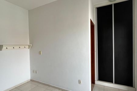 Casa para alugar com 287m², 5 quartos e 2 vagas Casa para alugar com 287m², 5 quartos e 2 vagasSuíte 4