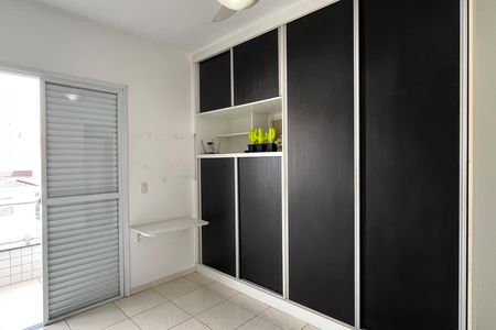 Casa para alugar com 287m², 5 quartos e 2 vagas Casa para alugar com 287m², 5 quartos e 2 vagasSuíte 4