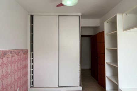 Casa para alugar com 287m², 5 quartos e 2 vagas Casa para alugar com 287m², 5 quartos e 2 vagasSuíte 2