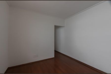 Casa para alugar com 200m², 4 quartos e 2 vagas Casa para alugar com 200m², 4 quartos e 2 vagasQuarto Suíte