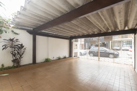 Casa para alugar com 200m², 4 quartos e 2 vagas Casa para alugar com 200m², 4 quartos e 2 vagasGaragem
