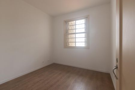 Casa para alugar com 200m², 4 quartos e 2 vagas Casa para alugar com 200m², 4 quartos e 2 vagasQuarto 2