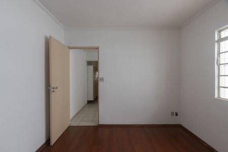 Casa para alugar com 200m², 4 quartos e 2 vagas Casa para alugar com 200m², 4 quartos e 2 vagasQuarto Suíte