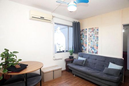 Sala de apartamento para alugar com 1 quarto, 34m² em Cidade Baixa, Porto Alegre