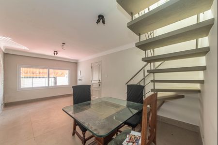 Sala de casa à venda com 2 quartos, 100m² em Parque Colonial, São Paulo