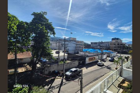 Apartamento para alugar com 220m², 4 quartos e 2 vagas
