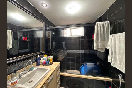 Apartamento para alugar com 220m², 4 quartos e 2 vagasBanheiro da Suíte