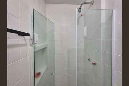 Apartamento para alugar com 220m², 4 quartos e 2 vagas