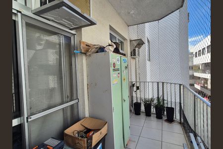 Apartamento para alugar com 220m², 4 quartos e 2 vagas