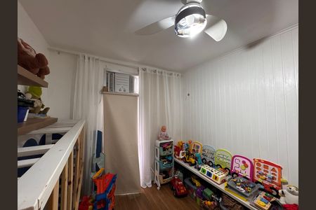 Apartamento para alugar com 220m², 4 quartos e 2 vagasQuarto