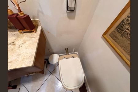 Apartamento para alugar com 220m², 4 quartos e 2 vagasLavabo