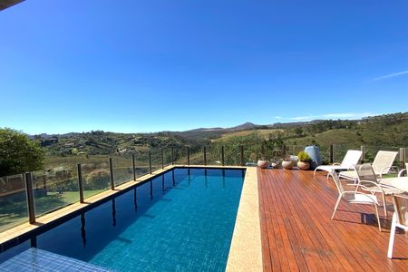 Casa de condomínio à venda com 500m², 5 quartos e 1 vaga Casa de condomínio à venda com 500m², 5 quartos e 1 vagaDeck Pisicna