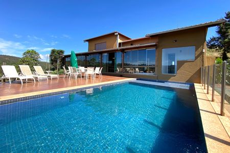 Casa de condomínio à venda com 500m², 5 quartos e 1 vaga