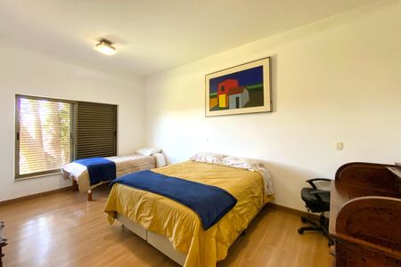 Casa de condomínio à venda com 500m², 5 quartos e 1 vaga Casa de condomínio à venda com 500m², 5 quartos e 1 vagaSuite 1