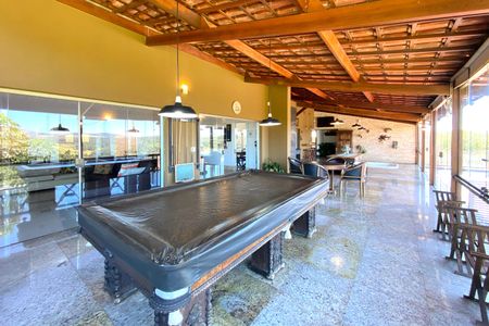 Casa de condomínio à venda com 500m², 5 quartos e 1 vaga Casa de condomínio à venda com 500m², 5 quartos e 1 vagaVaranda