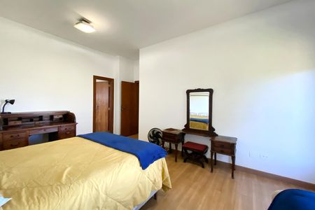 Casa de condomínio à venda com 500m², 5 quartos e 1 vaga Casa de condomínio à venda com 500m², 5 quartos e 1 vagaSuite 1