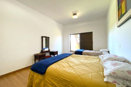 Casa de condomínio à venda com 500m², 5 quartos e 1 vaga Casa de condomínio à venda com 500m², 5 quartos e 1 vagaSuite 1