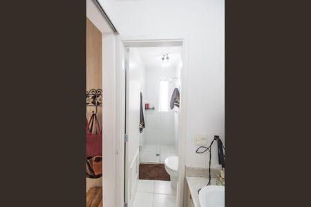 Apartamento à venda com 62m², 2 quartos e 1 vaga Apartamento à venda com 62m², 2 quartos e 1 vagaBanheiro da Suíte