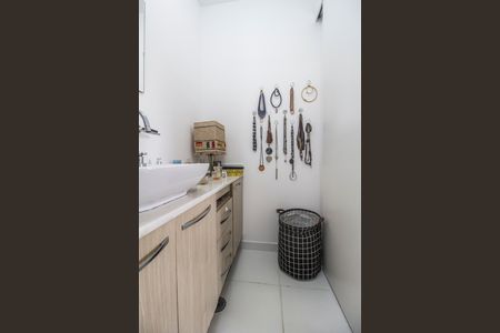 Apartamento à venda com 62m², 2 quartos e 1 vaga Apartamento à venda com 62m², 2 quartos e 1 vagaBanheiro da Suíte