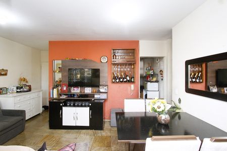 Apartamento para alugar com 70m², 3 quartos e 1 vagaSala