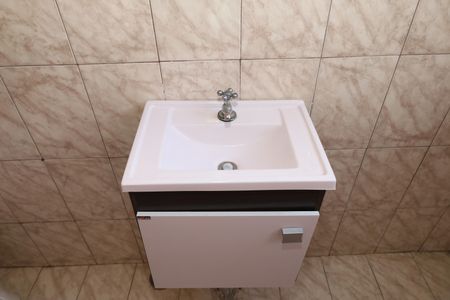 Casa para alugar com 50m², 3 quartos e sem vagaBanheiro 1