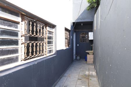 Casa para alugar com 50m², 3 quartos e sem vagaÁrea de Serviço e quintal