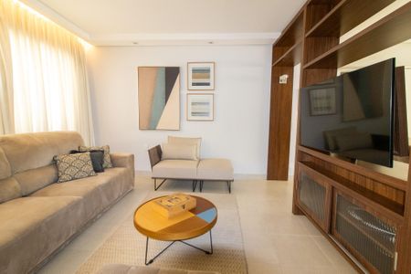 Apartamento à venda com 105m², 2 quartos e 1 vaga Apartamento à venda com 105m², 2 quartos e 1 vagaSala