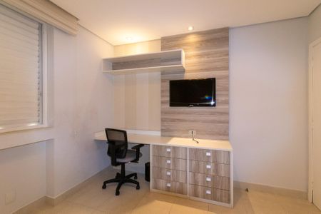 Apartamento à venda com 105m², 2 quartos e 1 vaga Apartamento à venda com 105m², 2 quartos e 1 vagaQuarto 2