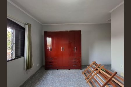Casa para alugar com 130m², 3 quartos e 3 vagasQuarto 1