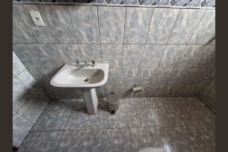 Casa para alugar com 130m², 3 quartos e 3 vagasBanheiro 2