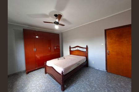 Casa para alugar com 130m², 3 quartos e 3 vagasQuarto 2
