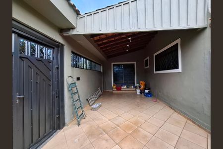 Casa para alugar com 130m², 3 quartos e 3 vagasQuintal 