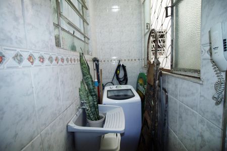 Apartamento para alugar com 58m², 2 quartos e 1 vagaÁrea de Serviço