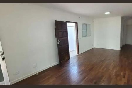 Sala de casa para alugar com 3 quartos, 120m² em Vila Marari, São Paulo