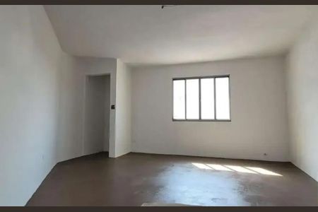 Sala de casa para alugar com 3 quartos, 120m² em Vila Marari, São Paulo