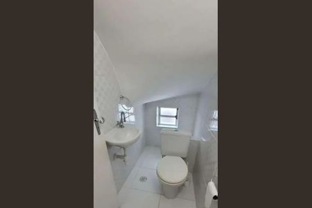 Casa para alugar com 120m², 3 quartos e 2 vagasBanheiro