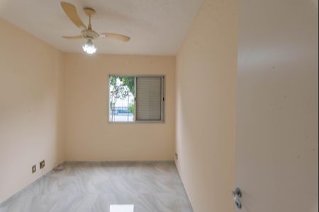 Apartamento para alugar com 76m², 2 quartos e 1 vaga Apartamento para alugar com 76m², 2 quartos e 1 vagaQuarto 2