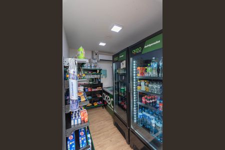 Apartamento para alugar com 76m², 2 quartos e 1 vaga Apartamento para alugar com 76m², 2 quartos e 1 vagaMnimercado