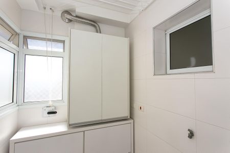 Apartamento para alugar com 95m², 3 quartos e 2 vagas Apartamento para alugar com 95m², 3 quartos e 2 vagasÁrea de Serviço