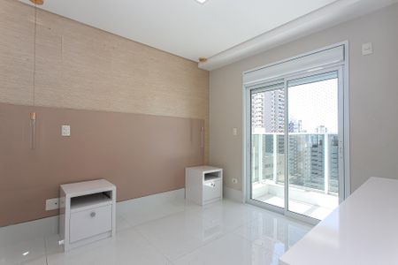 Apartamento para alugar com 95m², 3 quartos e 2 vagas Apartamento para alugar com 95m², 3 quartos e 2 vagasSuíte