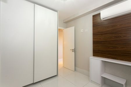 Apartamento para alugar com 95m², 3 quartos e 2 vagas Apartamento para alugar com 95m², 3 quartos e 2 vagasQuarto 1
